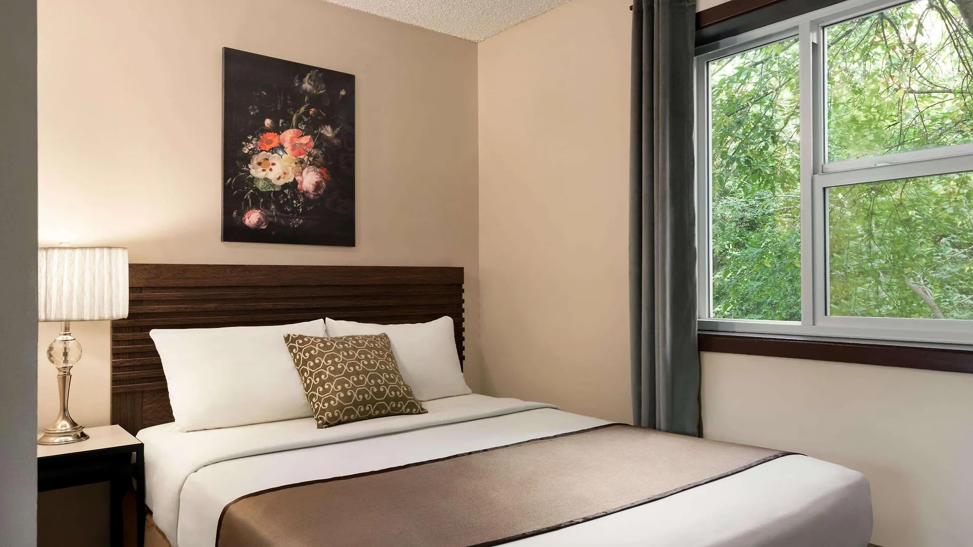 Thriftlodge Edmonton Motel